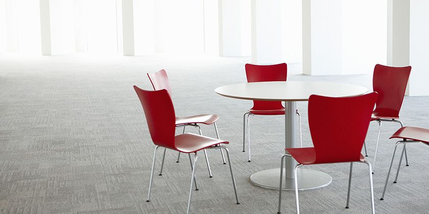 events_meeting_room_red_chairs