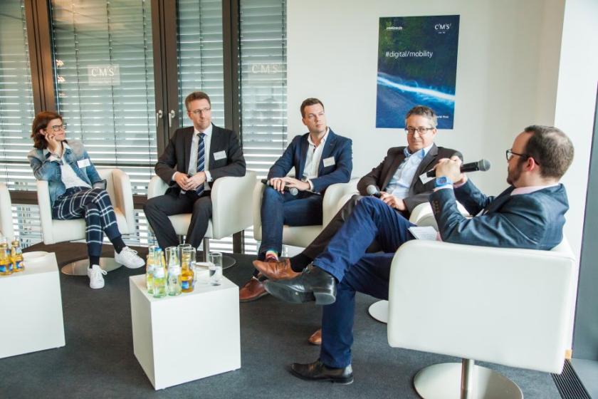 Dr. Daniela Gerd tom Markotten, Steffen Kuhn, Dr. Torsten Oelke, Manfred Schlett, Jens Stoewhase (v.l.n.r.)