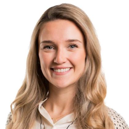 Louise Gunn - 600 X 600