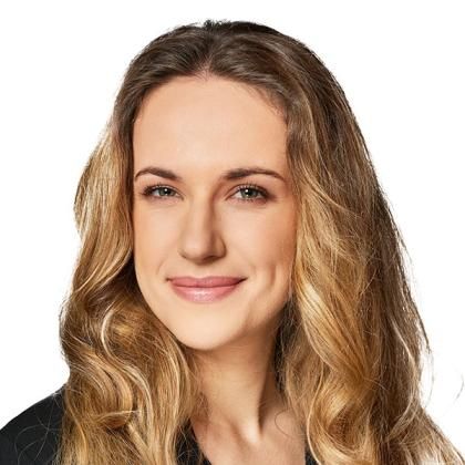 Monica Piepiorka - 600 x 600