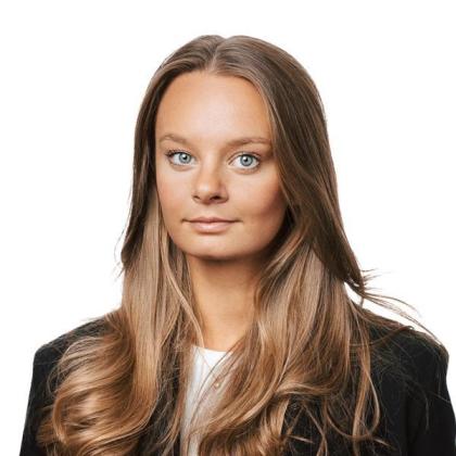  Elinor Berg
