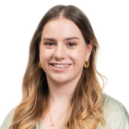 Ellie Lifely 600x600