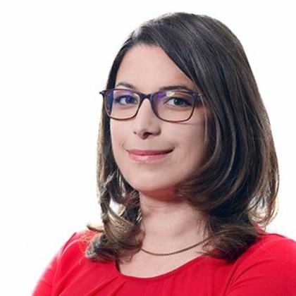 Claudia Nagy - 600 x 600