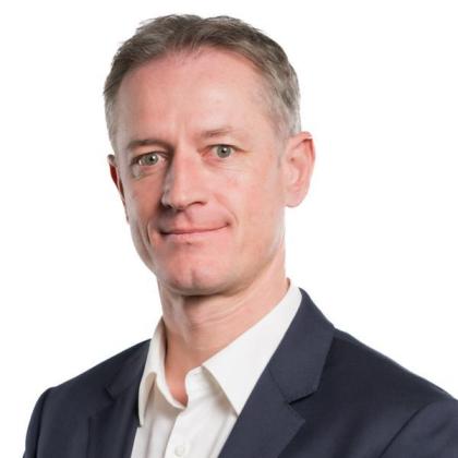  Nick Burt