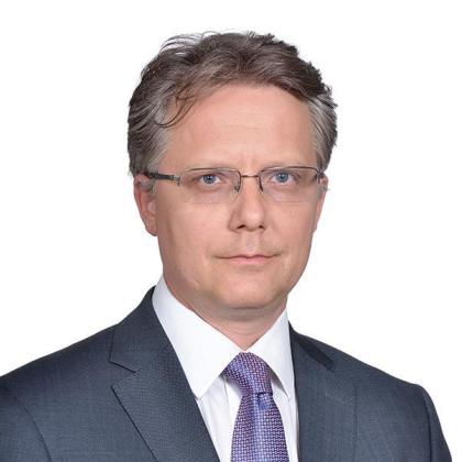  Gabor Czike