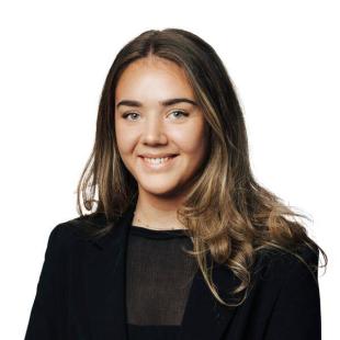 Portrait ofALVA.ÖLANDER.NYFÄRG.jpg