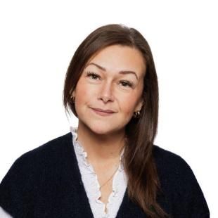 Portr&auml;tt av Nadia Öberg-5-Edit_small.jpg