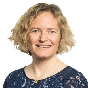 Annette Beresford Annette Beresford headshot 600x600
