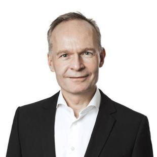 SASCHA_SCHAEFERDIEK_600.jpg