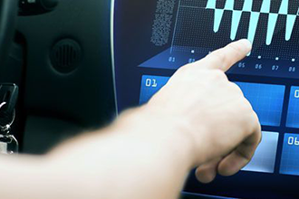 voiture tableau de bord digital mobilit&eacute; 330x220